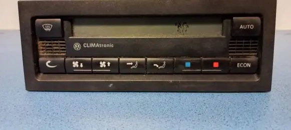 Volkswagen PASSAT B5.5 Climate control unit 0005GP