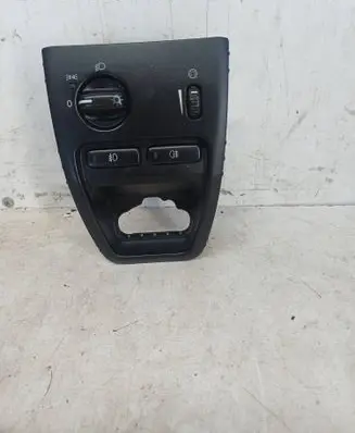 Volvo XC90 Light switch 8685450 MG123500011