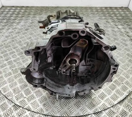 Manual 6 speed gearbox