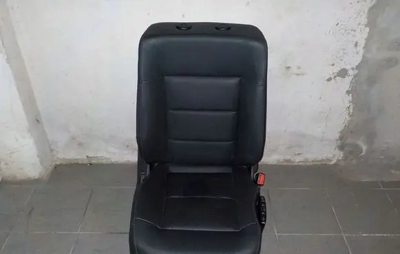 Mercedes-Benz E W212 Front driver seat HENCAR7621679226