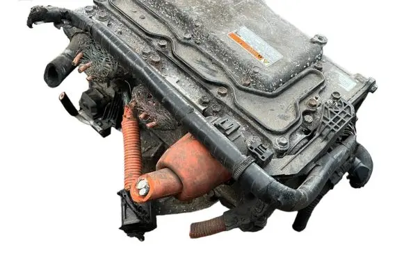Toyota Auris E180 Voltage converter inverter G920047190