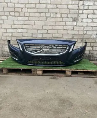 Volvo V60 Front bumper 31290811