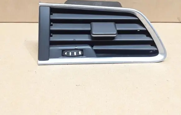 Peugeot 508 Dashboard side air vent grill/cover trim 9686457377