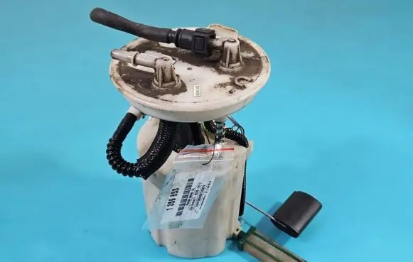 KIA Carens II In-tank fuel pump 31110-1D200 IMPRK1359853