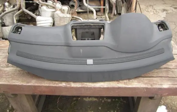 Skoda Octavia Mk2 (1Z) Dashboard 1Z1857007 1139100X0501