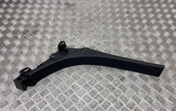 Dodge Durango (D)pillar trim (top) 6DF17DX9AA