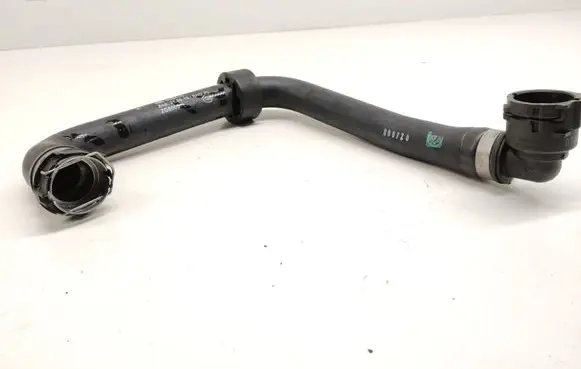 Mercedes-Benz A W177 Engine coolant pipe/hose ZGS005