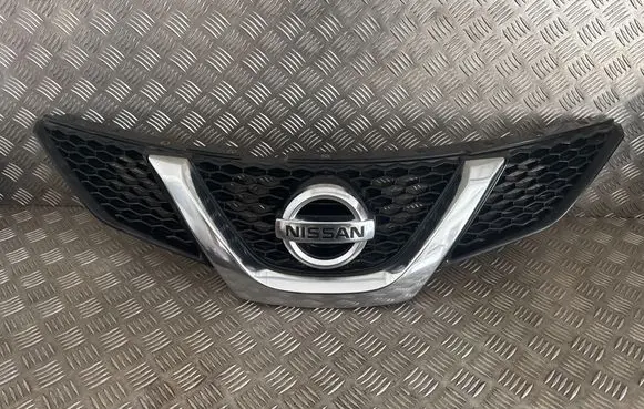 Nissan Qashqai Front grill 623104EA0A