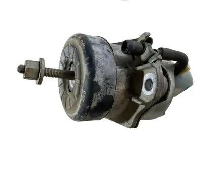 Engine mount bracket
