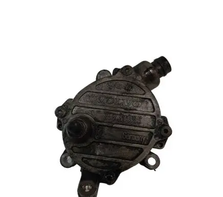 Volvo V70 Vacuum pump 30731825
