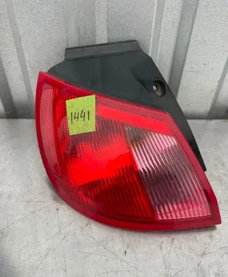 Mitsubishi Colt Rear/tail lights MR957365