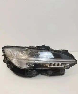 Volvo S90, V90 Headlight/headlamp 32262014 1812180778