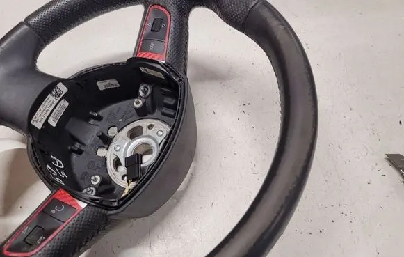 Audi A3 S3 8P Steering wheel 8P0419689A 8R0419091FTNA
