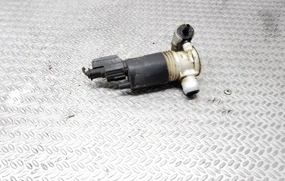 Windscreen/windshield washer pump