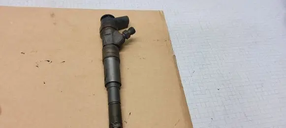 BMW X3 E83 Fuel injector 0445110 7793836 149958527