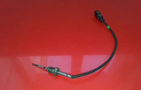 Audi A4 S4 B8 8K Exhaust gas temperature sensor 03L906088FH