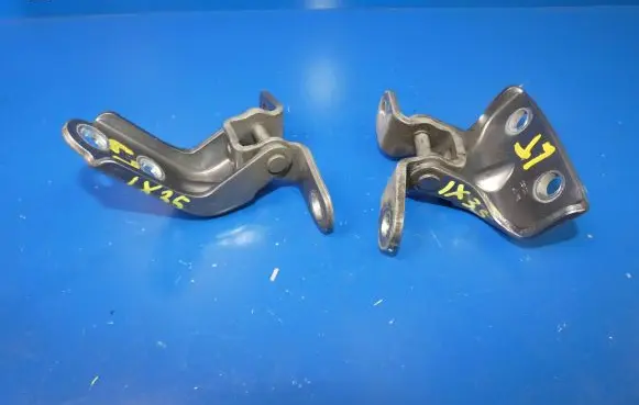 Hyundai ix35 Rear door hinge set 