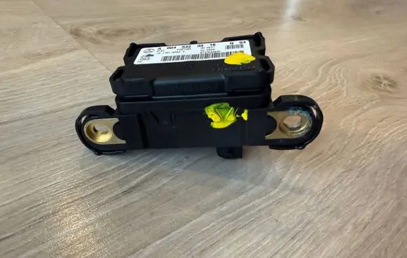 Mercedes-Benz S W221 ESP acceleration yaw rate sensor A0045423918 10170103823 0045423918