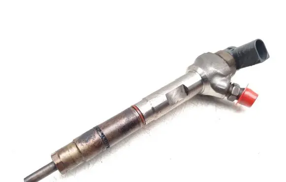 Fuel injector