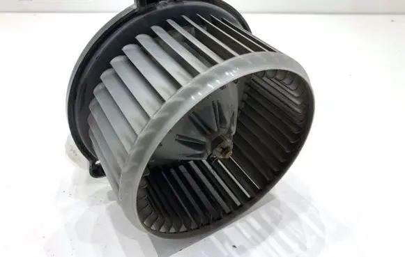 Toyota Avensis T250 Heater fan/blower 0160700020