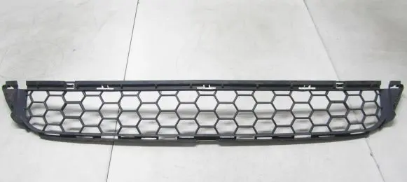Volvo V60 Front bumper lower grill 31383148 83DHA