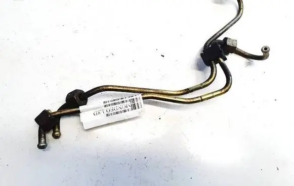 Ford Mondeo MK IV Fuel line pipe