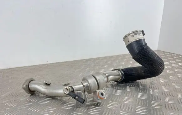 Jeep Cherokee Intercooler hose/pipe 38721E 68228958AE