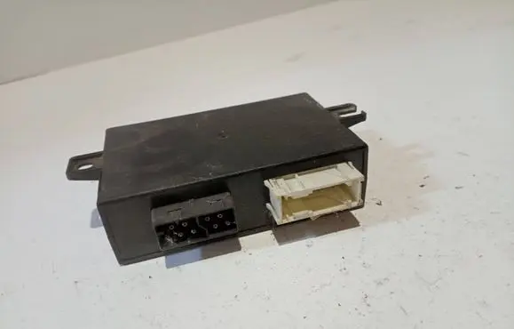 BMW 3 E36 Door central lock control unit/module 61358353569 4413062693
