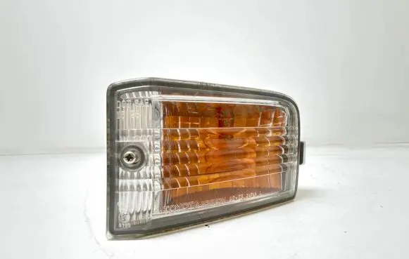Toyota RAV 4 (XA20) Front fog light E139739