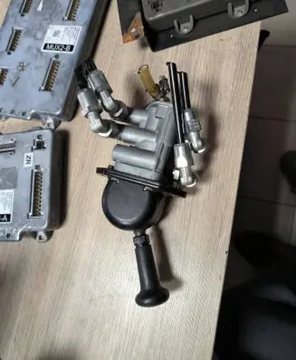 Man TGE 1gen Other handbrake/parking brake parts 9617222620