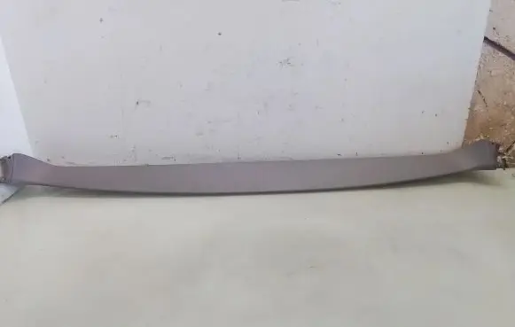 Toyota Previa (XR30, XR40) II Tailgate/trunk upper cover trim 