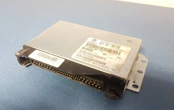Audi A4 S4 B5 8D Engine control unit/module ECU 8D0927156EG 0260002645 6058006112