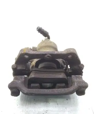 Honda CR-V Rear brake caliper