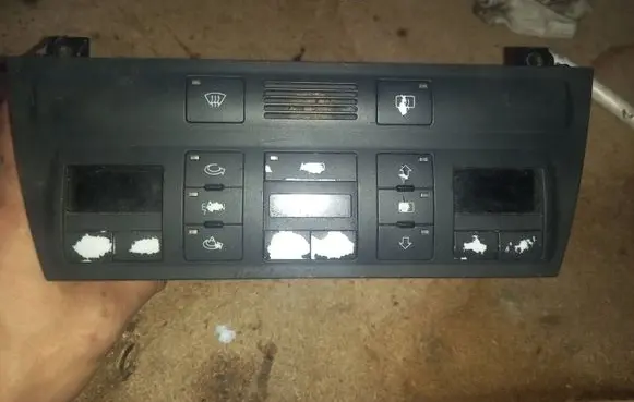 Audi A6 S6 C5 4B Climate control unit 4B0820043AC 0105H014 5HB00760402