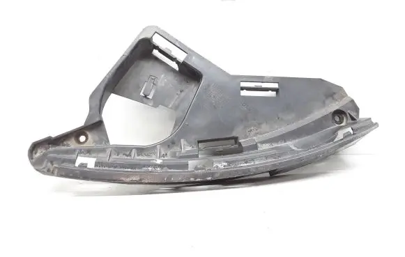 Volvo XC60 Front bumper mounting bracket 30763433