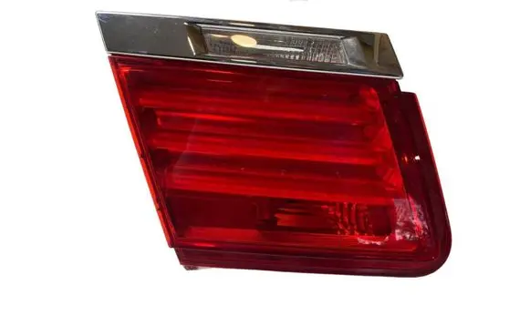 BMW 7 F01 F02 F03 F04 Tailgate rear/tail lights 7182205