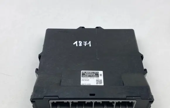 Toyota Auris 150 Other control units/modules 8968112041 2850000970