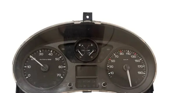 Peugeot Partner Speedometer (instrument cluster) 5550013101
