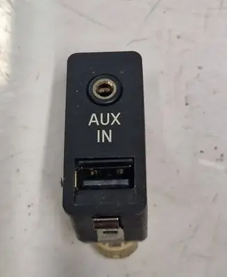USB socket connector