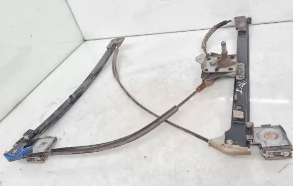 Volkswagen Caddy Front door manual window regulator 6K4837402M