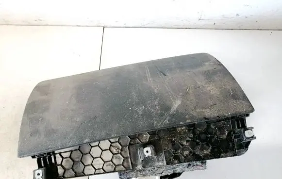 Audi Q7 4L Glove box 4l1857035d 118600100100