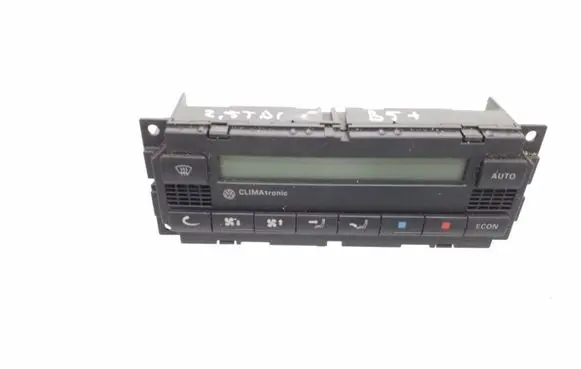 Volkswagen PASSAT B5.5 Climate control unit