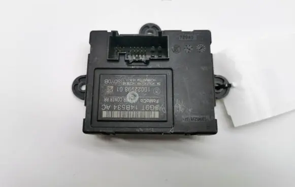 Volvo V70 Door control unit/module 10022998