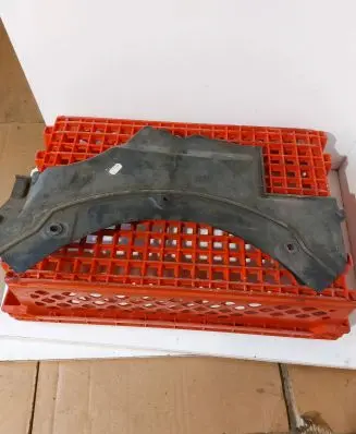 BMW 5 F10 F11 Heat shield in engine bay 7188421 74850610