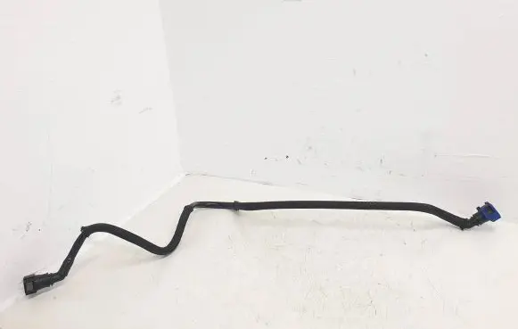 Nissan Qashqai+2 Fuel line/pipe/hose 