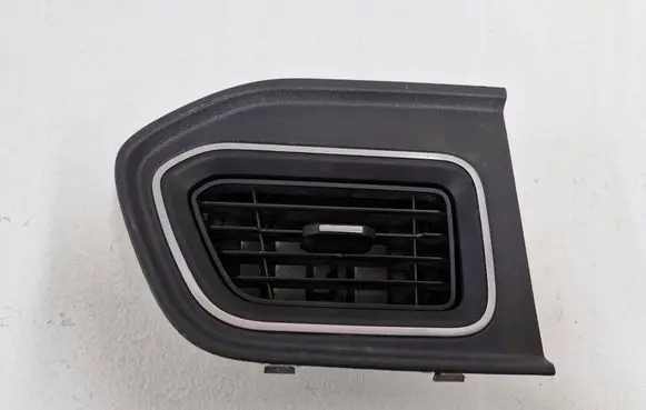 Renault Master III Dashboard side air vent grill/cover trim 682608914R