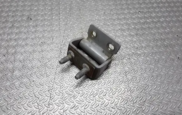 Hyundai Santa Fe Tailgate/trunk/boot hinge