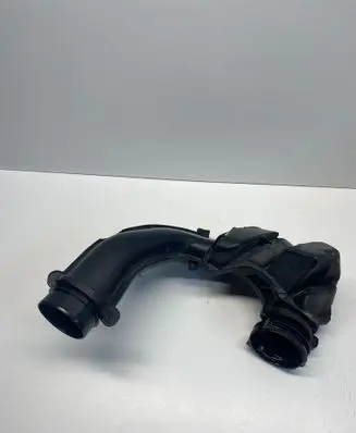 Volvo XC90 Air intake duct part 31370120 D23NA