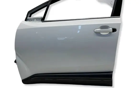 Toyota C-HR I Front door 