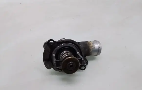 Volkswagen Transporter - Caravelle T5 Thermostat 070121114